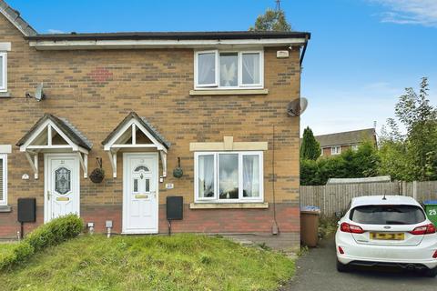 3 bedroom semi-detached house to rent, Langholme Way, Heywood, Lancashire, OL10