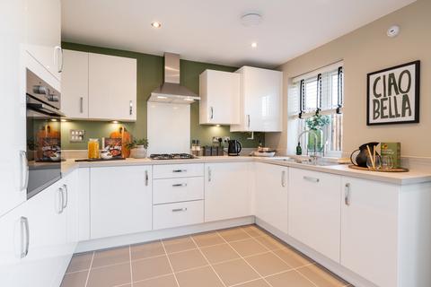 3 bedroom terraced house for sale, Kennett at DWH at Great Denham Park Saxon Way, Bedford MK40