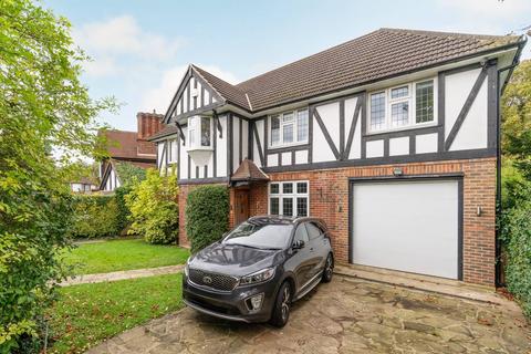 5 bedroom detached house to rent, Avondale Avenue, Worcester Park, KT4