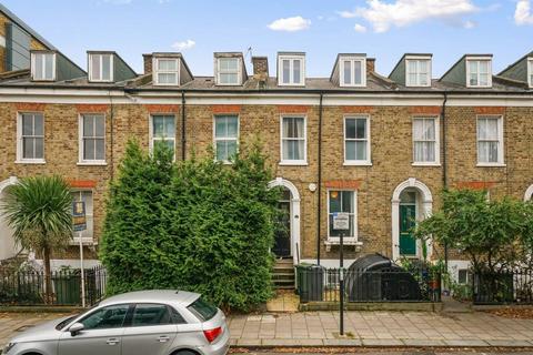 4 bedroom house to rent, Sidney Road, Stockwell, London, SW9