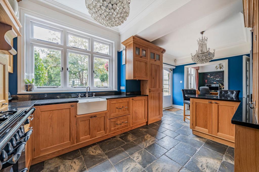 Kitchen/Breakfast Room