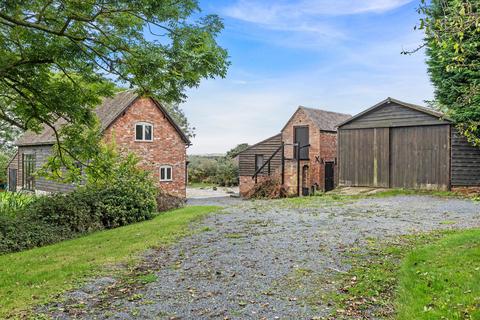 3 bedroom barn conversion for sale, The Old Stables, Cowsden, Upton Snodsbury, Worcestershire.m  WR7 4NX