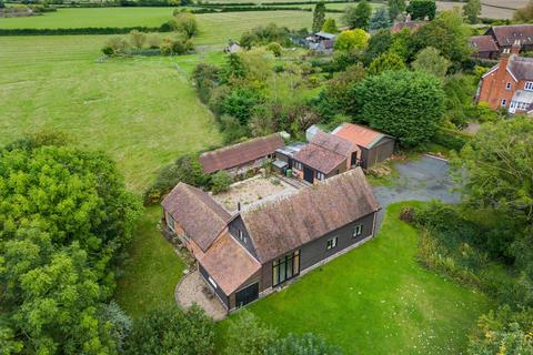 3 bedroom barn conversion for sale, The Old Stables, Cowsden, Upton Snodsbury, Worcestershire.m  WR7 4NX