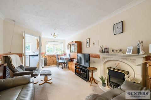 1 bedroom retirement property for sale, Wharfside Close, Erith