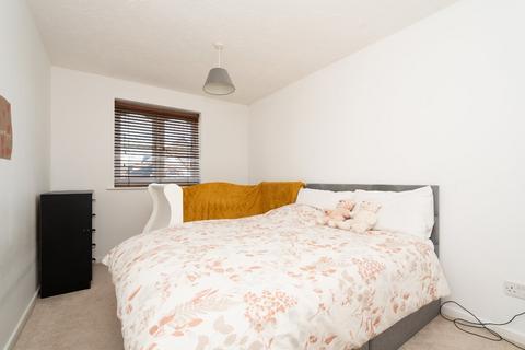 2 bedroom apartment for sale, Canterbury House, Anglian Close, Watford, Hertfordshire, WD24