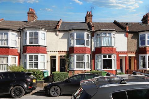 11a Oxhey Avenue, Watford, WD19 4HF