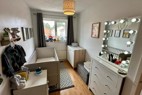 28 Chequers Close, Hereford, HR4 9HY