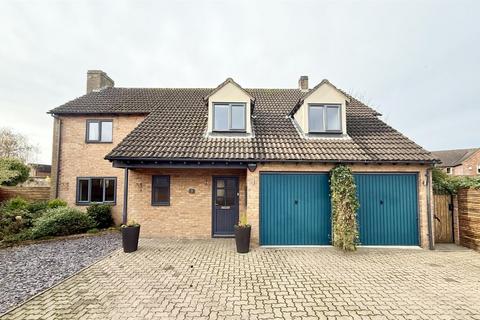 4 bedroom detached house for sale, The Court Garden, Arlingham GL2