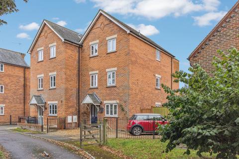 4 bedroom townhouse for sale, Caldecott Road, Abingdon OX14