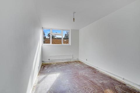 35 Queen Adelaide Road, London, SE20 7DX