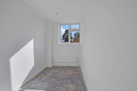35 Queen Adelaide Road, London, SE20 7DX