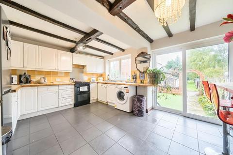 3 bedroom terraced house for sale, Newbury,  Berkshire,  RG14