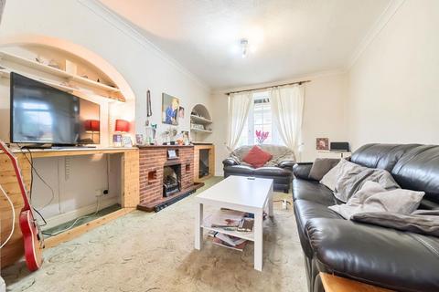 3 bedroom terraced house for sale, Newbury,  Berkshire,  RG14