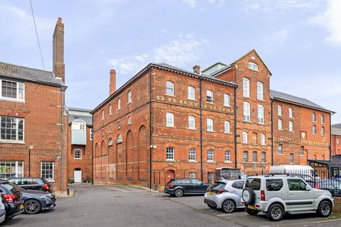 1 bedroom apartment for sale, Court Street, Faversham, ME13