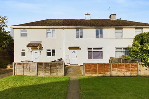 18 Sandyleaze, Gloucester, GL2 0PY