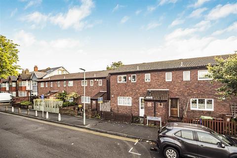 3 bedroom end of terrace house for sale, Lewis Road, Sutton