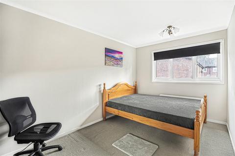 6 Chestnut Terrace, Sutton, SM1 4BZ