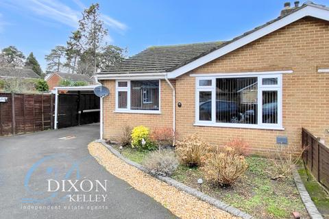 2 bedroom semi-detached bungalow for sale, Oakhurst Close, West Moors, Dorset, BH22