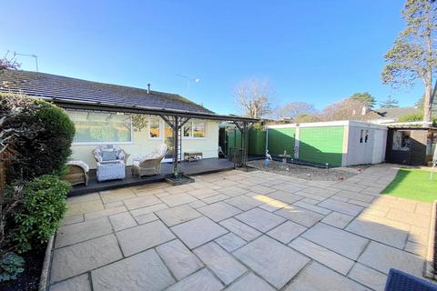 2 bedroom semi-detached bungalow for sale, Oakhurst Close, West Moors, Dorset, BH22