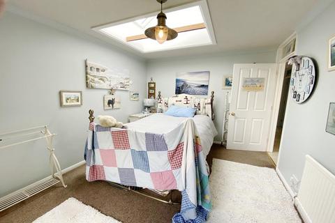 24 Lyster Road, Fordingbridge, SP6 1QY