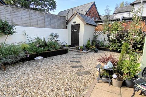 3 bedroom cottage for sale, Station Road, West Moors, Dorset, BH22