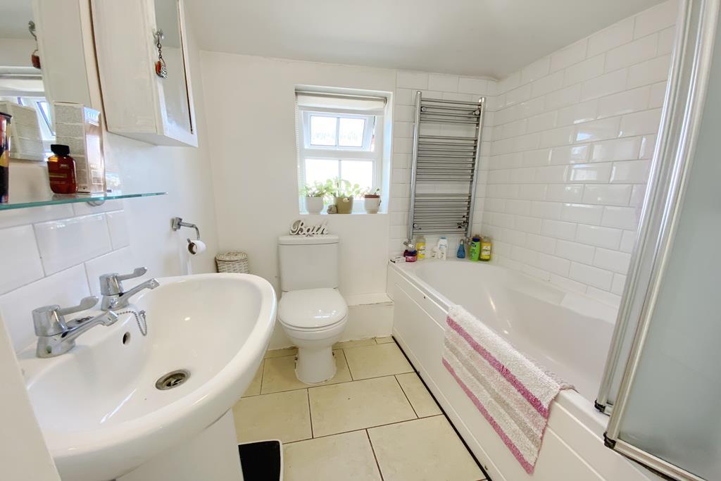 193sta bath (Copy)