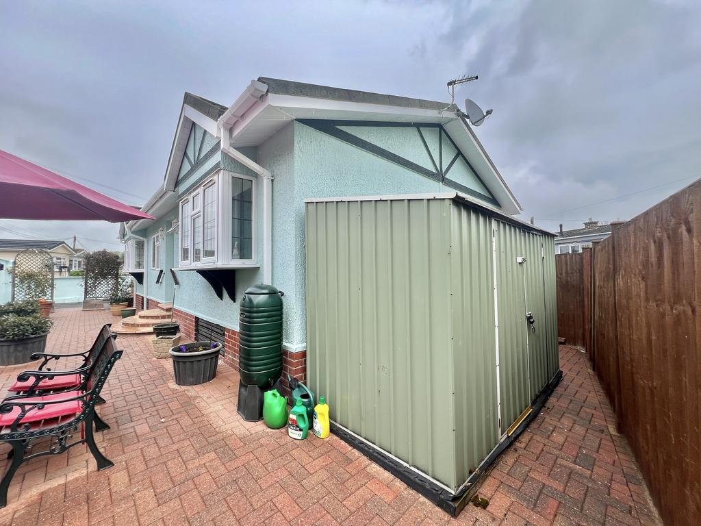 Shed