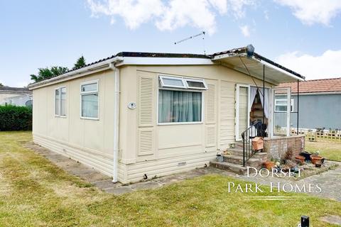 2 bedroom park home for sale, Gladelands Park, Ringwood Road, Ferndown, BH22