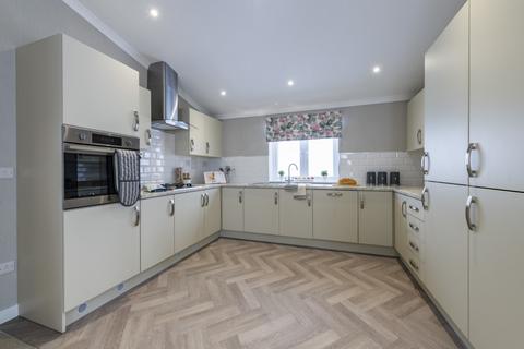 2 bedroom park home for sale, The Avenue, Oaktree Park, Ringwood, BH24