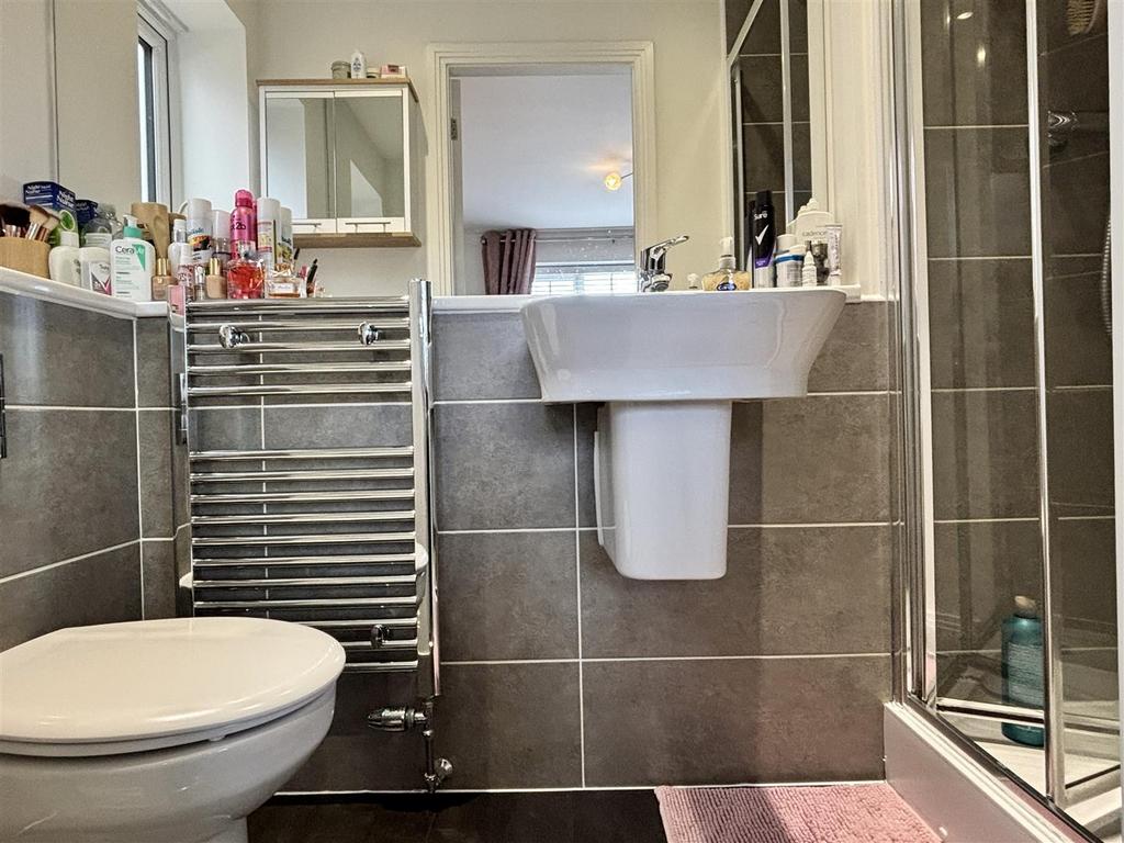 En suite shower/wc