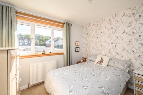 21 Clermiston View, Edinburgh, EH4 7BU