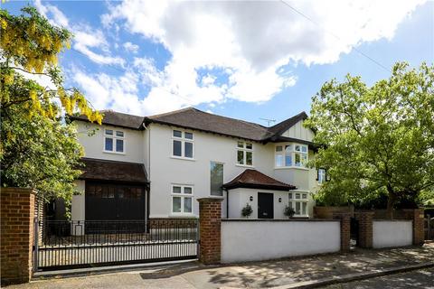 21 Ernle Road, London, SW20 0HH
