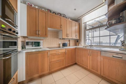 2 bedroom flat for sale, Hanover Gate Mansions,  London,  NW1