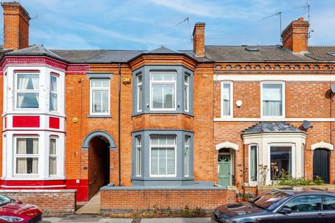 4 bedroom terraced house for sale, Church Drive, Carrington, Nottingham, Nottinghamshire, NG5 2BA