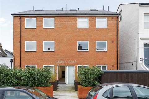 2 bedroom apartment for sale, Dunstans Road, London