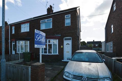 3 bedroom semi-detached house for sale, Avon Road, Scunthorpe