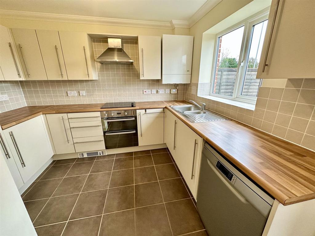 Stalham NR12 2 bed terraced house for sale £220,000