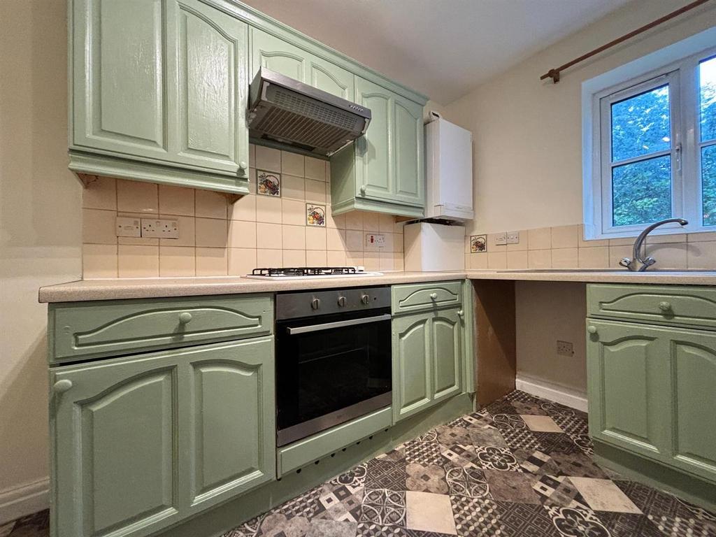 Swaledale, Galgate, Lancaster 3 bed house to rent £875 pcm (£202 pw)