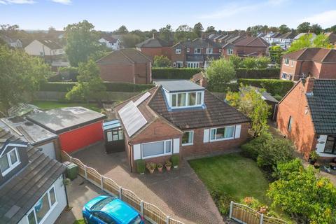 4 bedroom detached bungalow for sale, Lyndhurst View, Scholes, Leeds