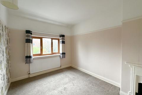 2 bedroom terraced house to rent, Orton Road, Newcastle ST5