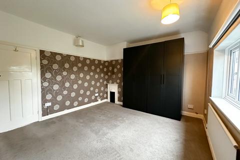 2 bedroom terraced house to rent, Orton Road, Newcastle ST5