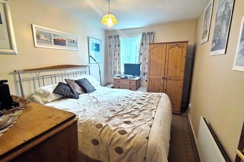 2 bedroom maisonette for sale, Patagonia Walk, Marina, Swansea