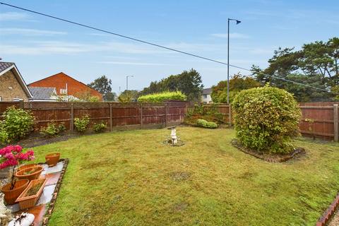 2 bedroom detached bungalow for sale, Wetherby Crescent, Lincoln