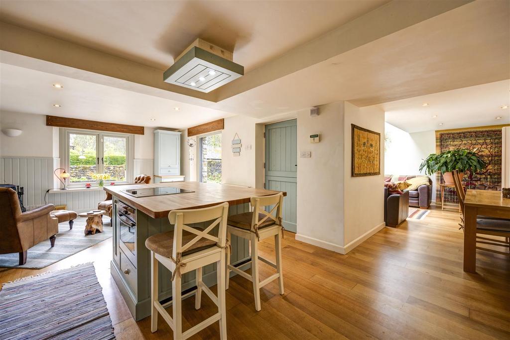 Kitchen &amp; Breakfast Room