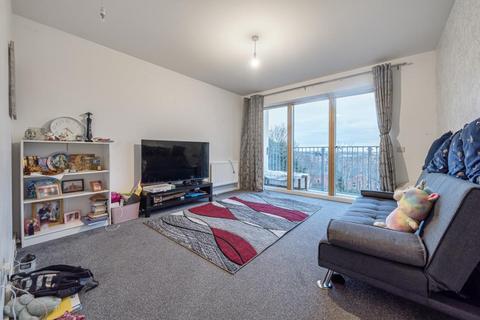 2 bedroom flat for sale, Reading,  Berkshire,  RG2