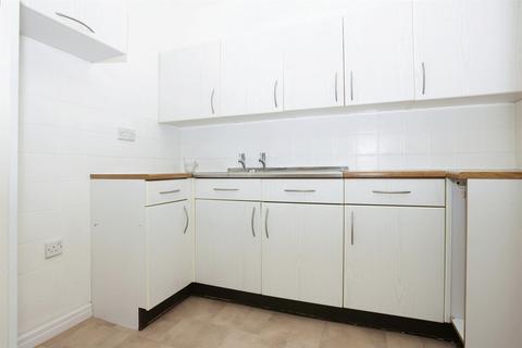 1 bedroom retirement property to rent, 12 Heritage Court, Eastfield Road PE1