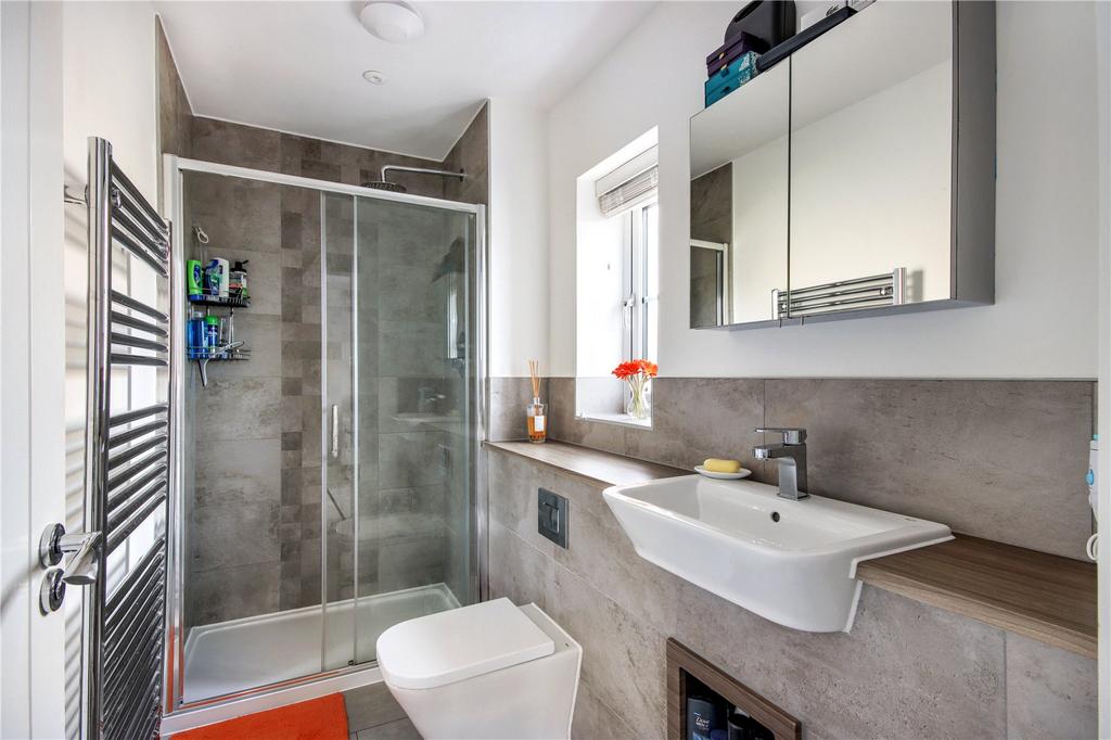 En Suite Shower Room