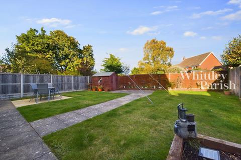 5 bedroom detached house for sale, Primrose Close, Attleborough NR17