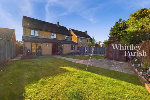 5 bedroom detached house for sale, Primrose Close, Attleborough NR17