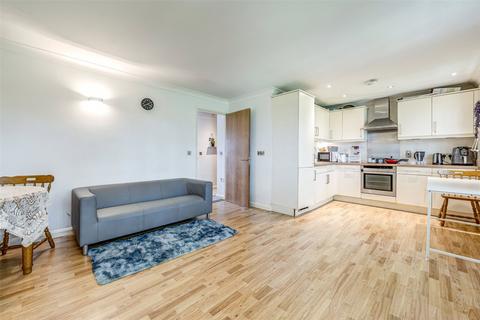 2 bedroom flat for sale, The Old Dairy, 16a Warwick Road, Worthing, West Sussex, BN11